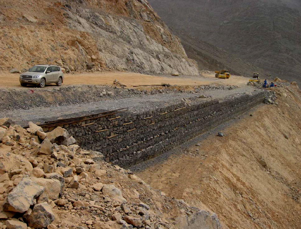 احداث دیوارحائل ژئوگریدی Al-jase mountain road